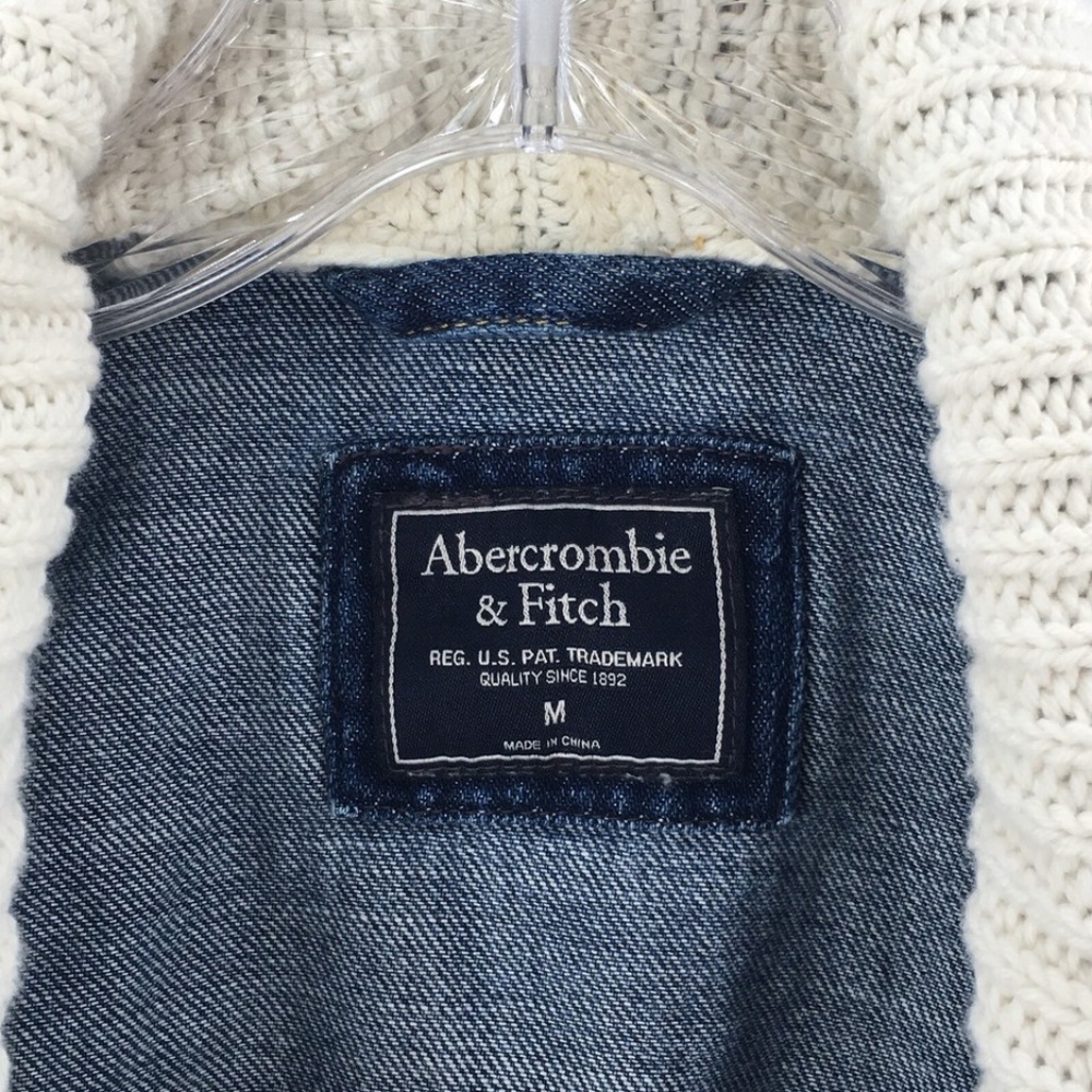 Abercrombie & Fitch Womens Denim Jacket Blue Jean Attached Sweater Scarf Sz M - Picture 10 of 11
